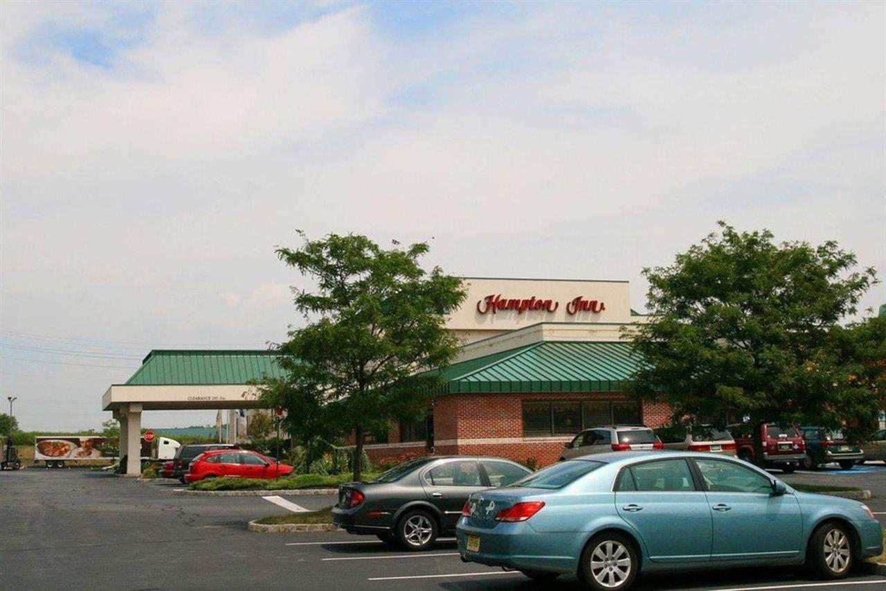 Hampton Inn Flemington Kültér fotó