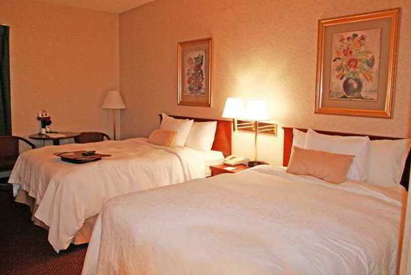 Hampton Inn Flemington Szoba fotó
