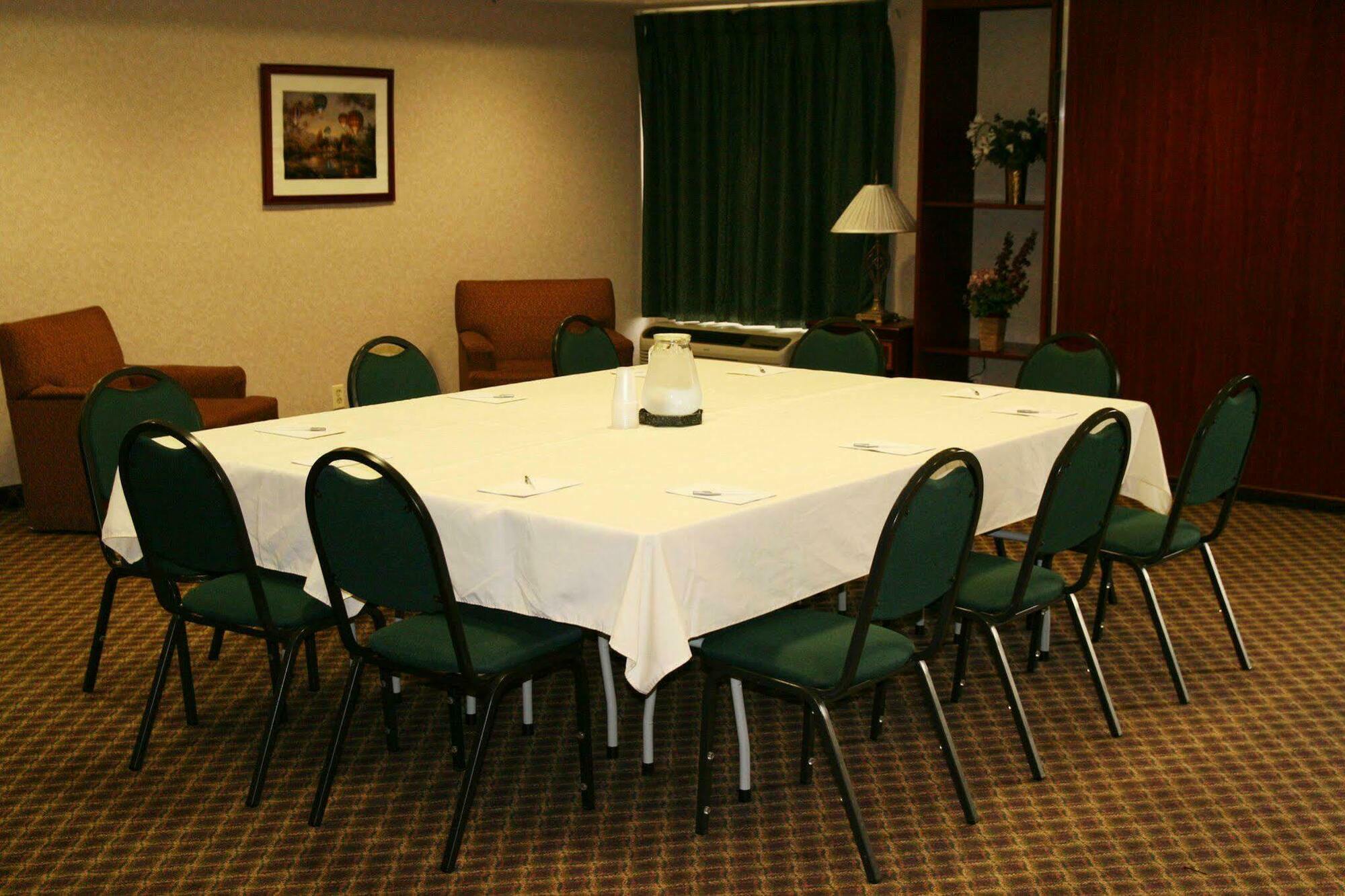 Hampton Inn Flemington Létesítmények fotó